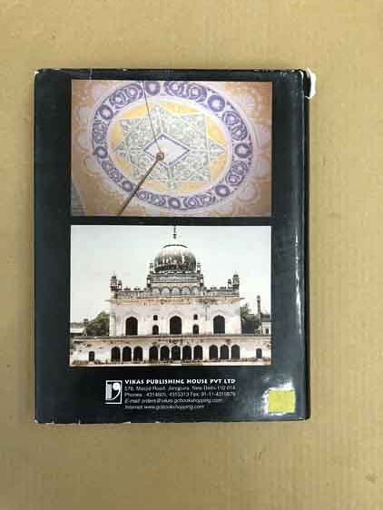 The Architecture of Lucknow and Its Dependencies 1722-1856: A Descriptive Inventory and an Analysis of Nawabi Types