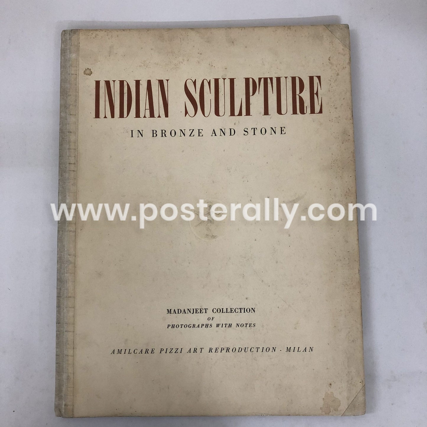 Indian Sculpture in Bronze and Stone: 20 Madanjeet Pictures by Madanjeet Singh
