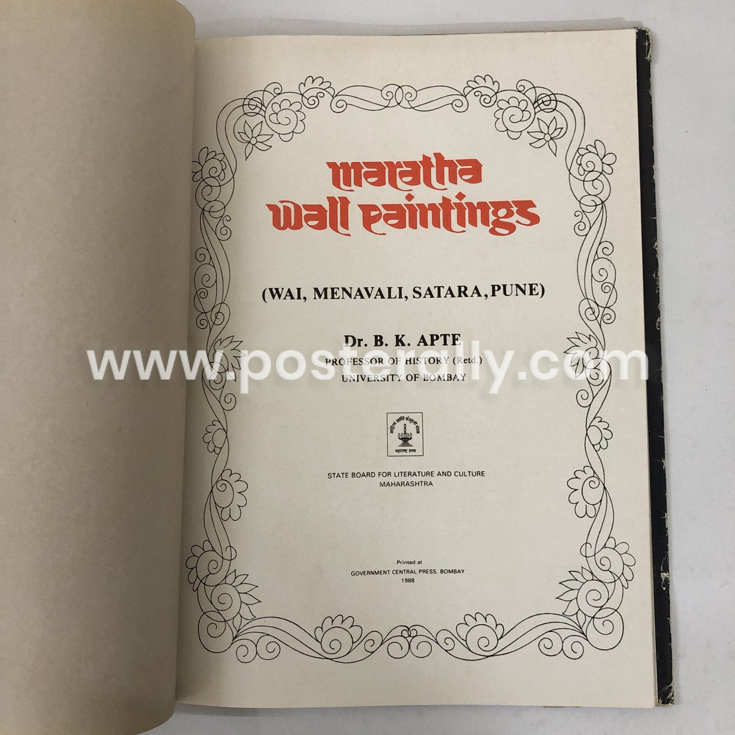 Maratha wall paintings: Wai, Menavali, Satara, Pune by B. K Apte