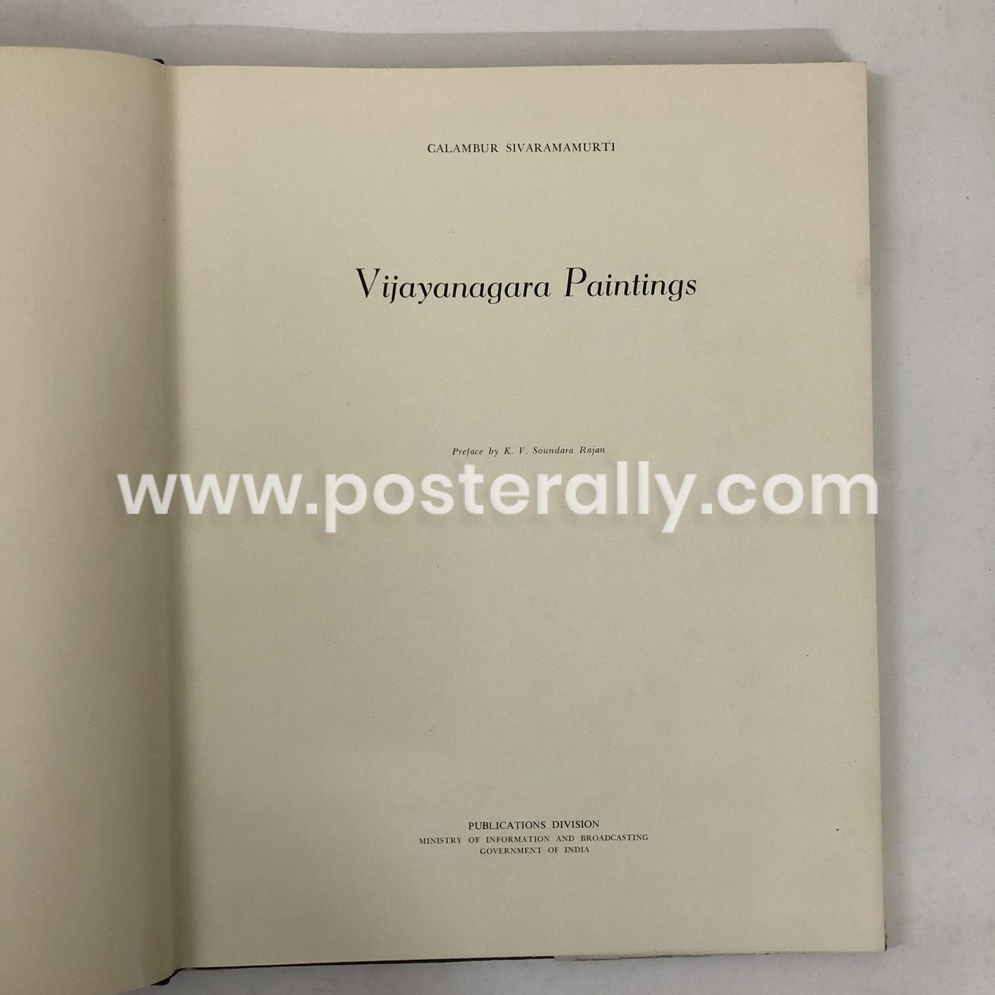 Vijayanagara Paintings by Calambur Sivaramamurti (1985)